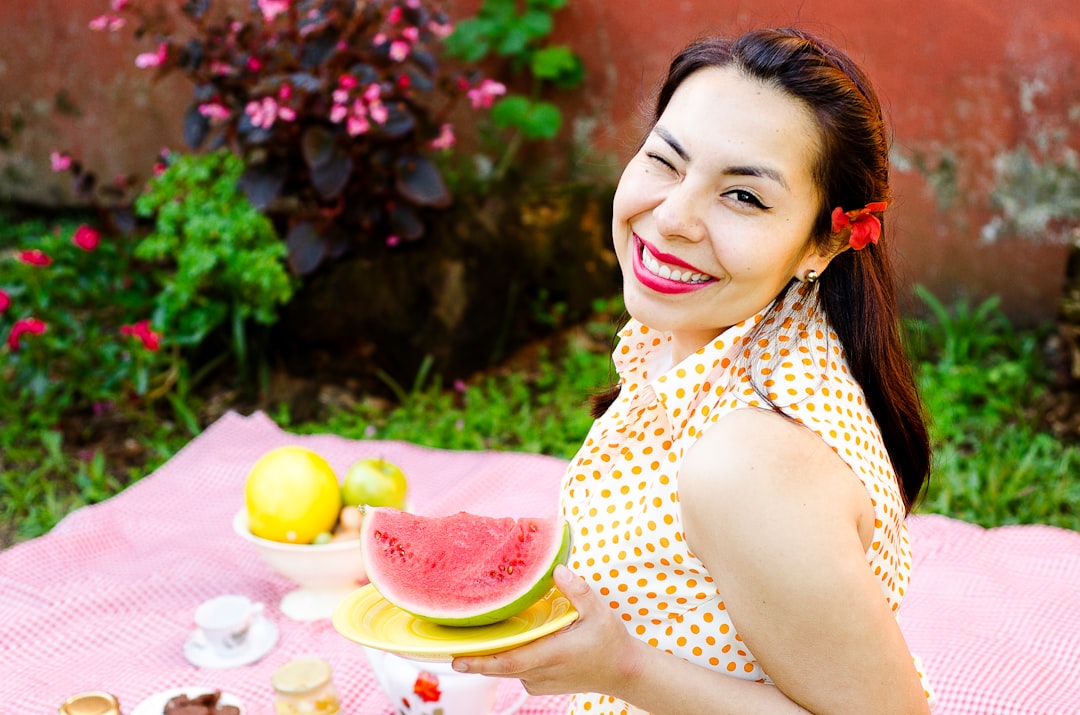 Healthy Eating for Glowing Skin: Nutrients That Work
